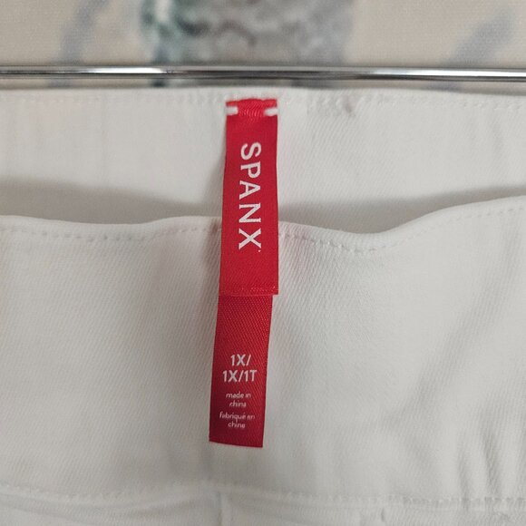 SPANX Jeans High Rise Flare Leg Pull On White Plus Size 1X - Picture 4 of 9